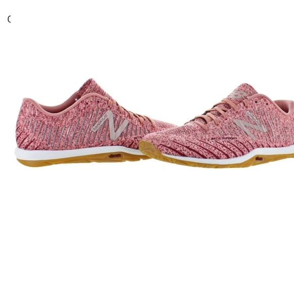 new balance women's 20v7 minimus cross trainer shoe